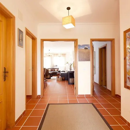 Portucale-29 公寓 Amoreira (Leiria)